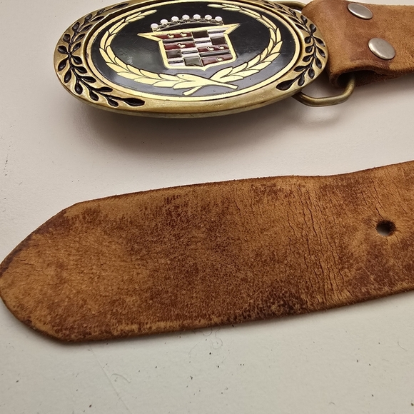 Rare Vintage Cadillac Heritage Buckle Brown Leather Belt Y2K - Picture 13 of 16